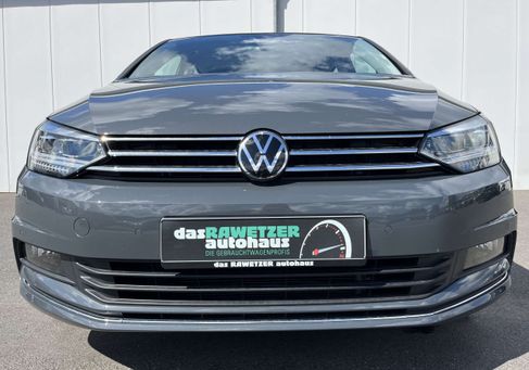 Volkswagen Touran, 2022 3