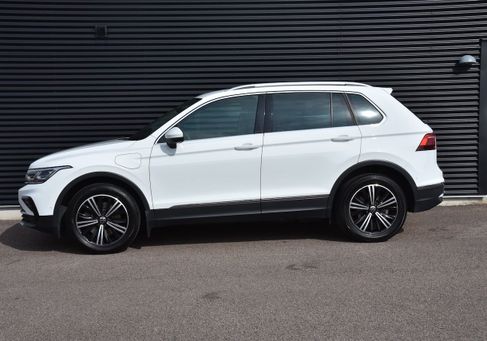Volkswagen Tiguan, 2022 3