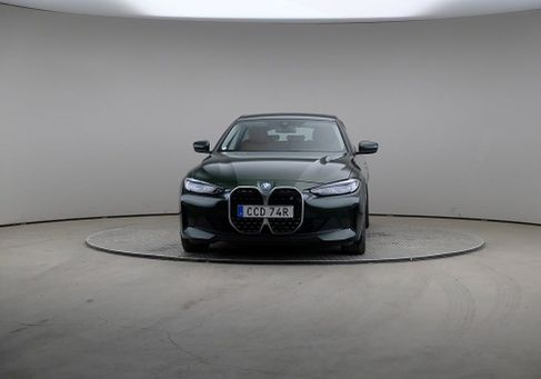 BMW i4, 2022