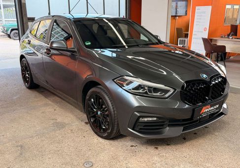 BMW 118, 2019