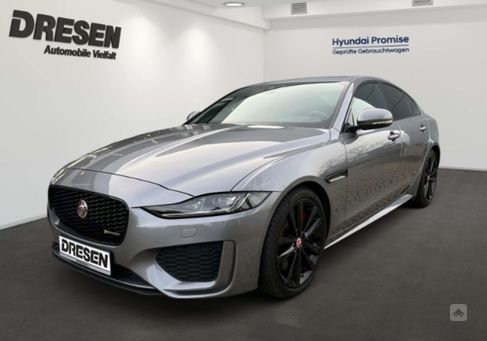 Jaguar XE, 2019