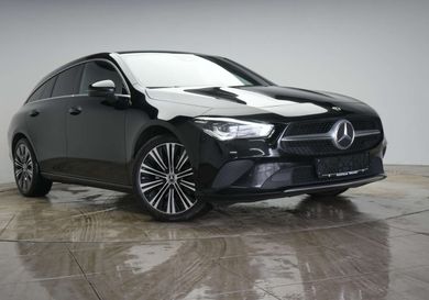 Mercedes-Benz CLA 220, 2022
