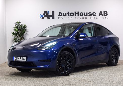 Tesla Model Y, 2023