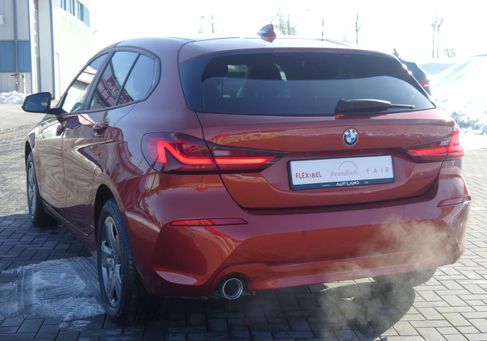BMW 116, 2020