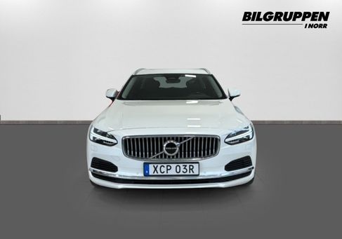 Volvo V90, 2022