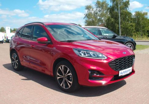 Ford Kuga, 2022