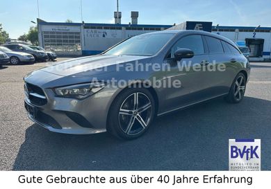 Mercedes-Benz CLA 200, 2022