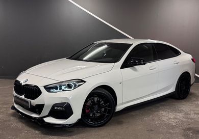 BMW 218, 2021