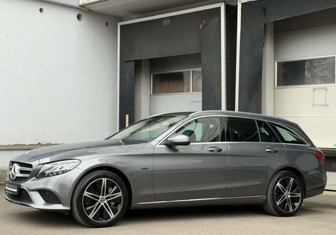 Mercedes-Benz C 300, 2020