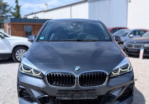 BMW 225, 2018