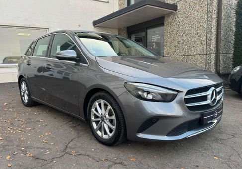 Mercedes-Benz B 200, 2020