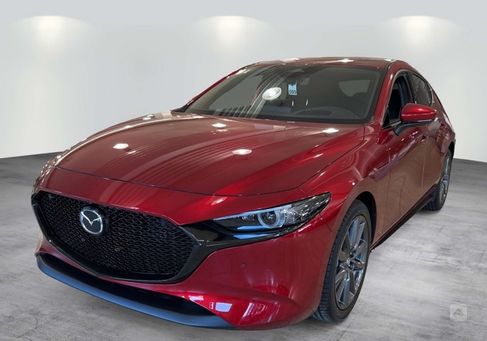 Mazda 3, 2025
