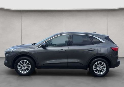 Ford Kuga, 2022