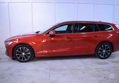 Volvo V60, 2021