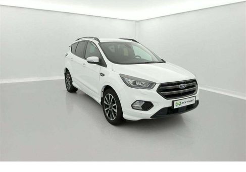 Ford Kuga, 2019