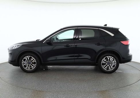 Ford Kuga, 2022
