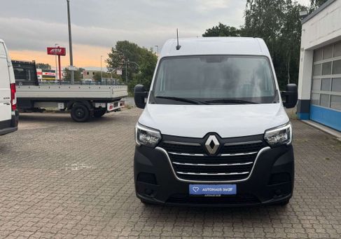 Renault Master, 2024