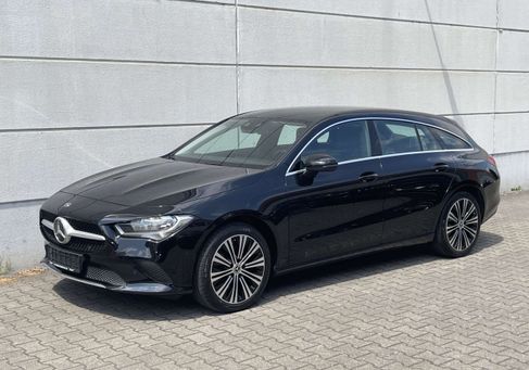 Mercedes-Benz CLA 250, 2022