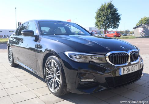 BMW 330, 2020