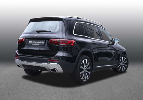 Mercedes-Benz GLB 180, 2023 2