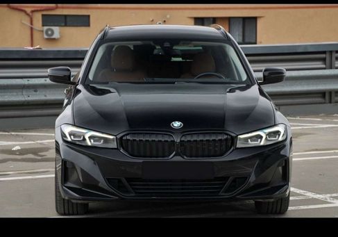 BMW 320, 2024 3