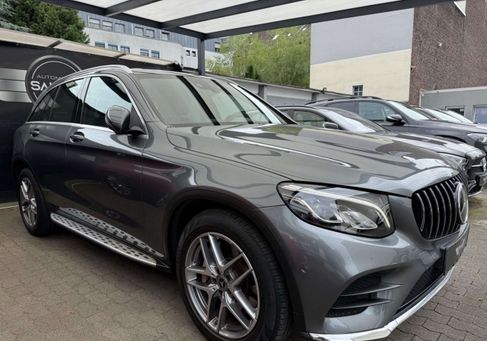 Mercedes-Benz GLC 220, 2018 3