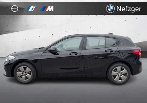 BMW 118, 2023