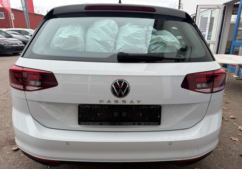 Volkswagen Passat Variant, 2022 3