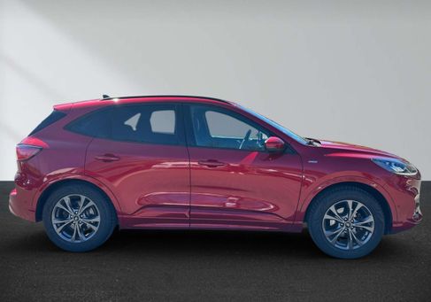 Ford Kuga, 2021
