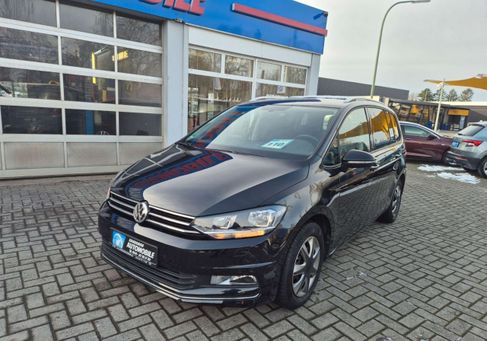 Volkswagen Touran, 2018 3