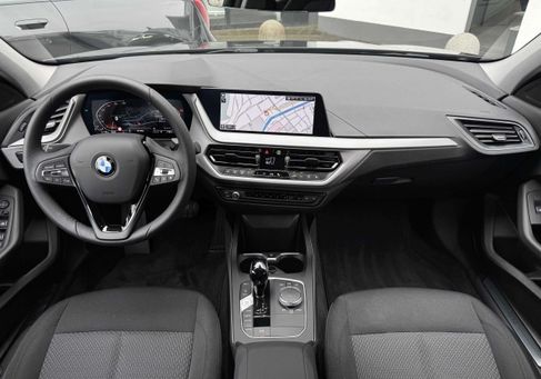 BMW 116, 2023 3