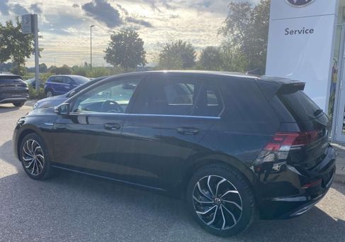 Volkswagen Golf, 2024 3
