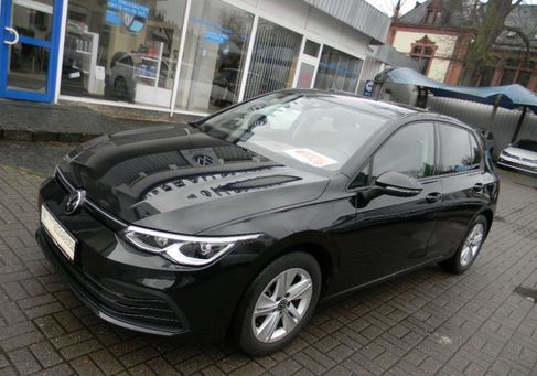 Volkswagen Golf, 2023 2