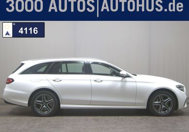 Mercedes-Benz E 300, 2022