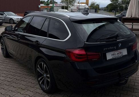 BMW 320, 2019 3