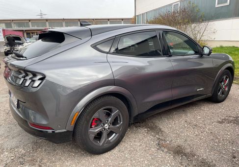 Ford Mustang Mach-E, 2021