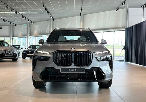 BMW X7, 2027 2