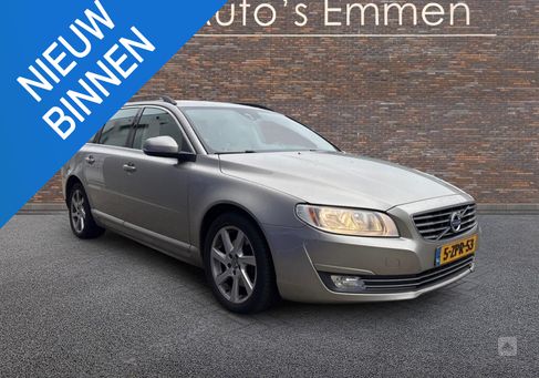 Volvo V70, 2015