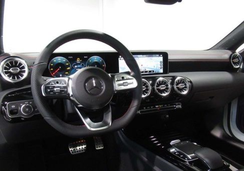 Mercedes-Benz CLA 220, 2019