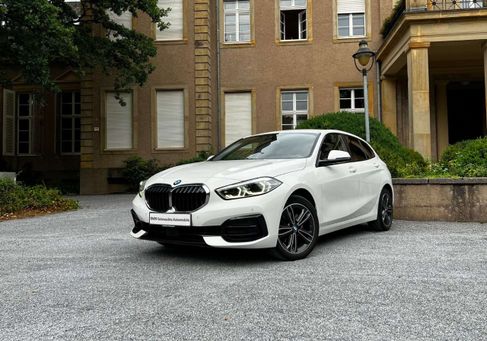 BMW 118, 2023