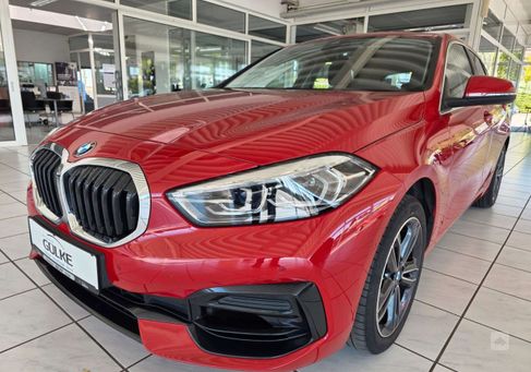 BMW 120, 2021