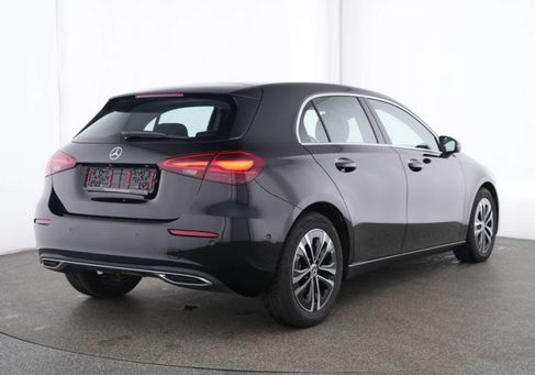 Mercedes-Benz A 180, 2025