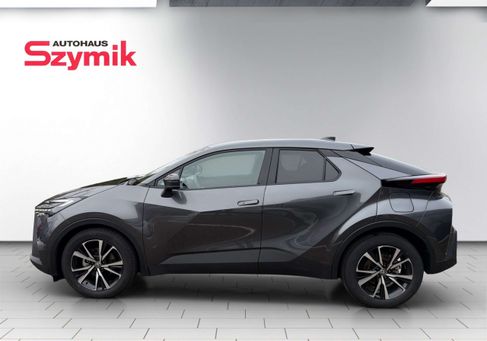 Toyota C-HR, 2025