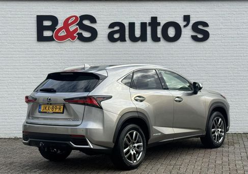 Lexus NX 300, 2018