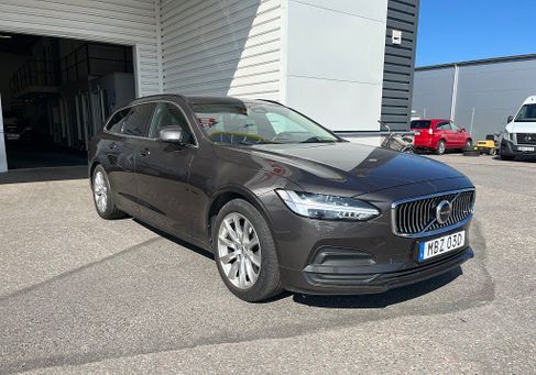 Volvo V90, 2022