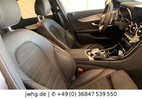 Mercedes-Benz C 400, 2021