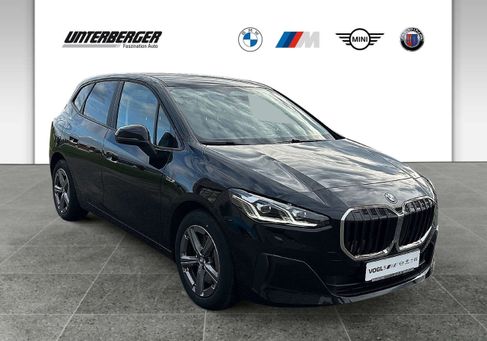 BMW 230, 2022