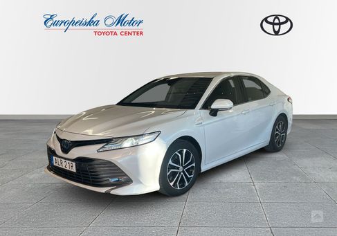 Toyota Camry, 2019