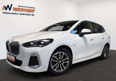BMW 218, 2024