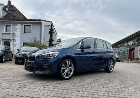 BMW 220, 2020